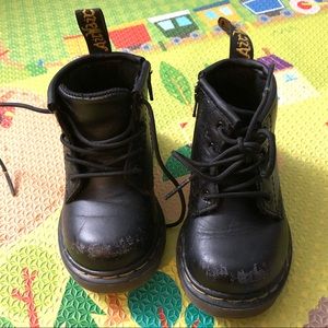Doc Martens (toddler)